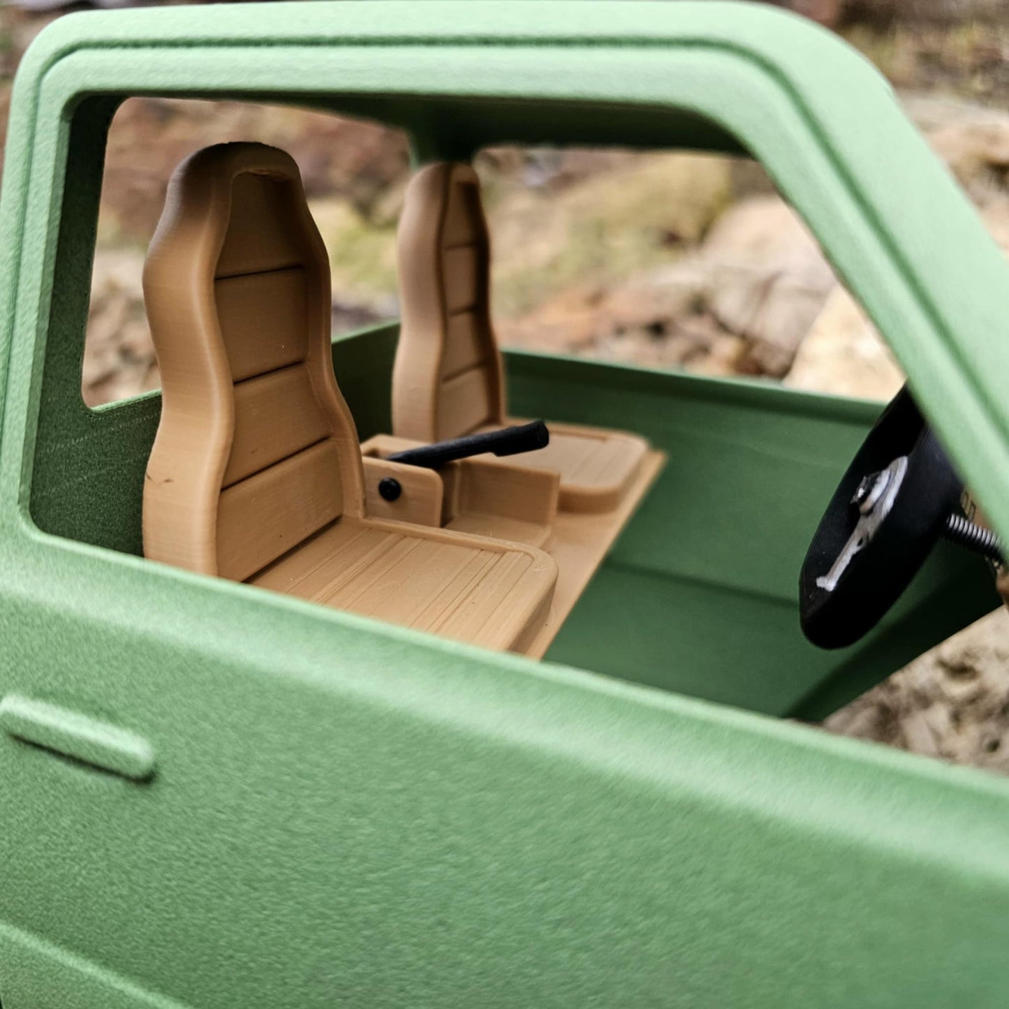FlubRC 1:10 E-Series Cab