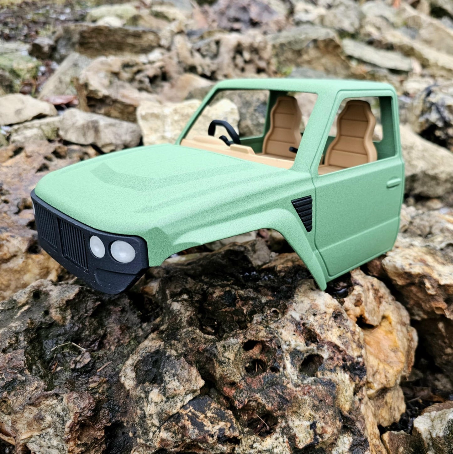FlubRC 1:10 E-Series Cab