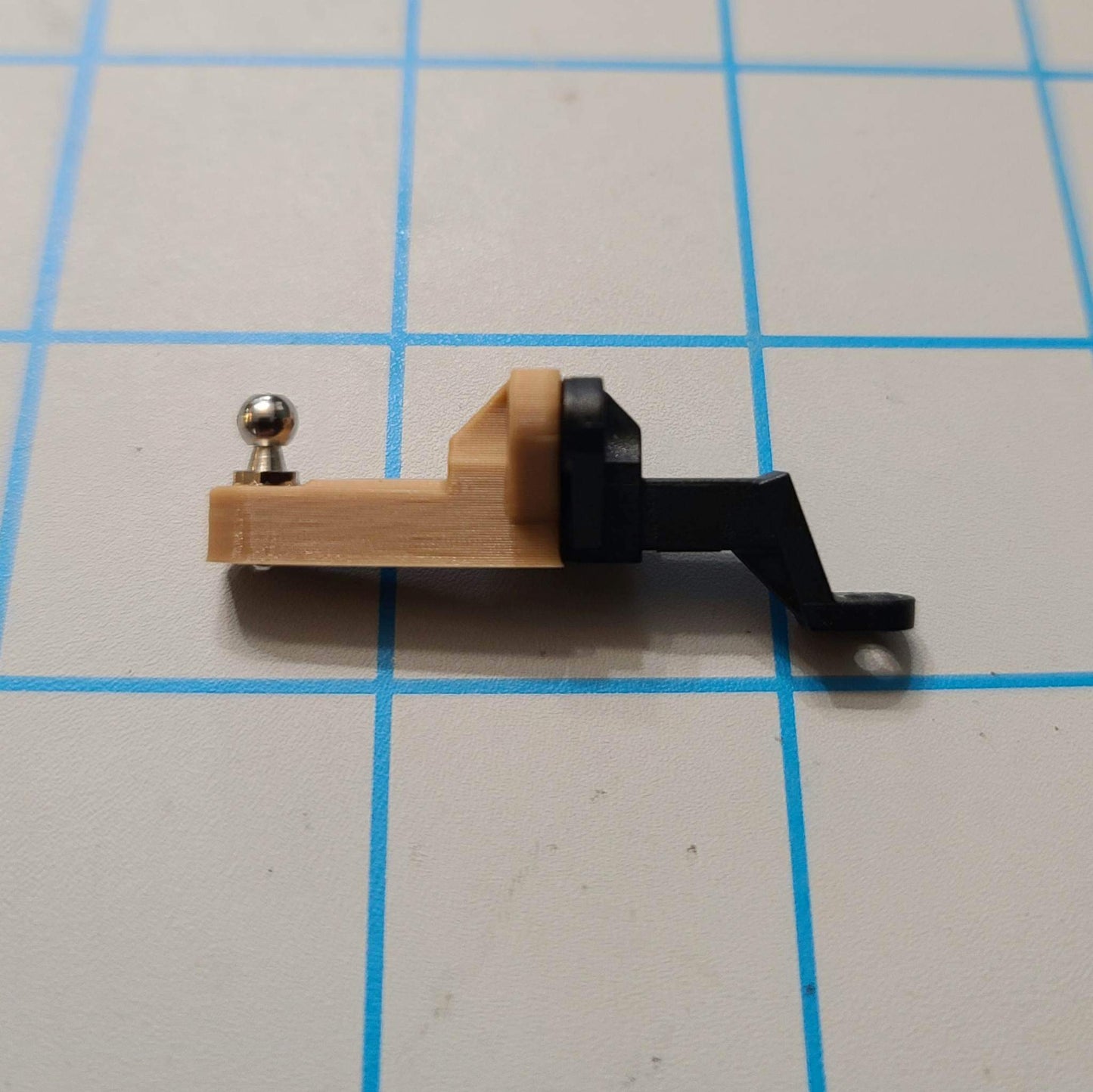 FlubRC 1/18th Trailer Hubs with HC Hitch