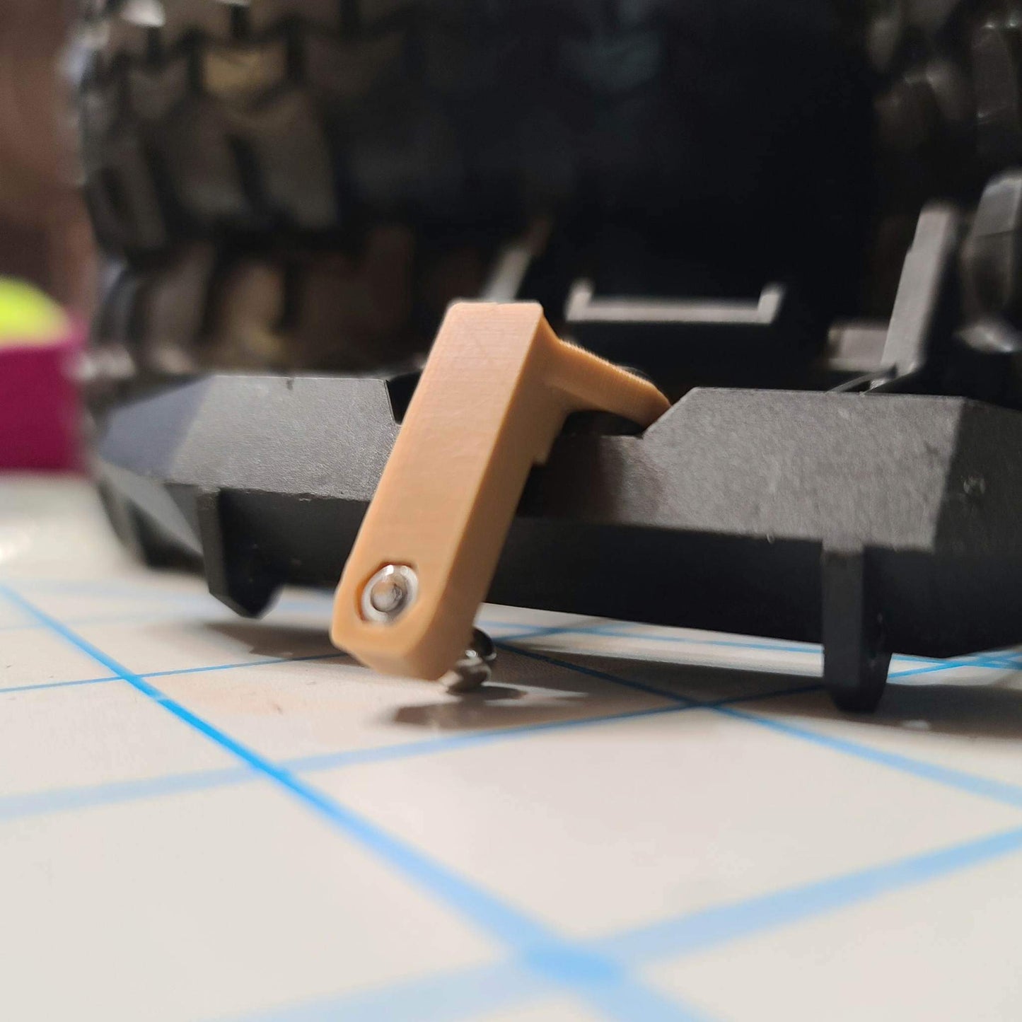 FlubRC 1/18th Trailer Hubs with HC Hitch