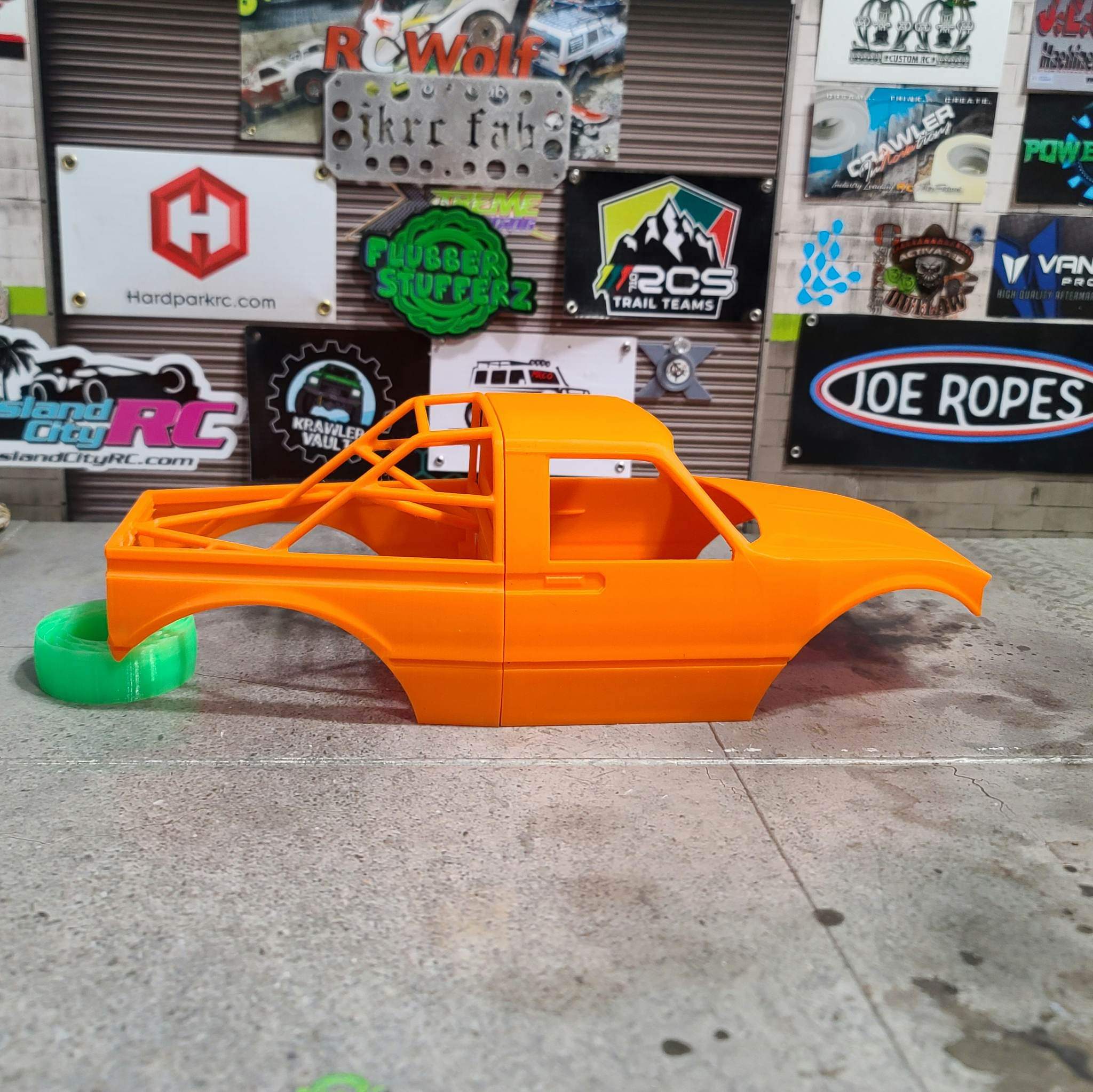 FlubRC UTB18 HSeries Full Roll Cage Bed FlubRC LLC